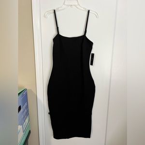 NEW! Lulu’s fitted black dress